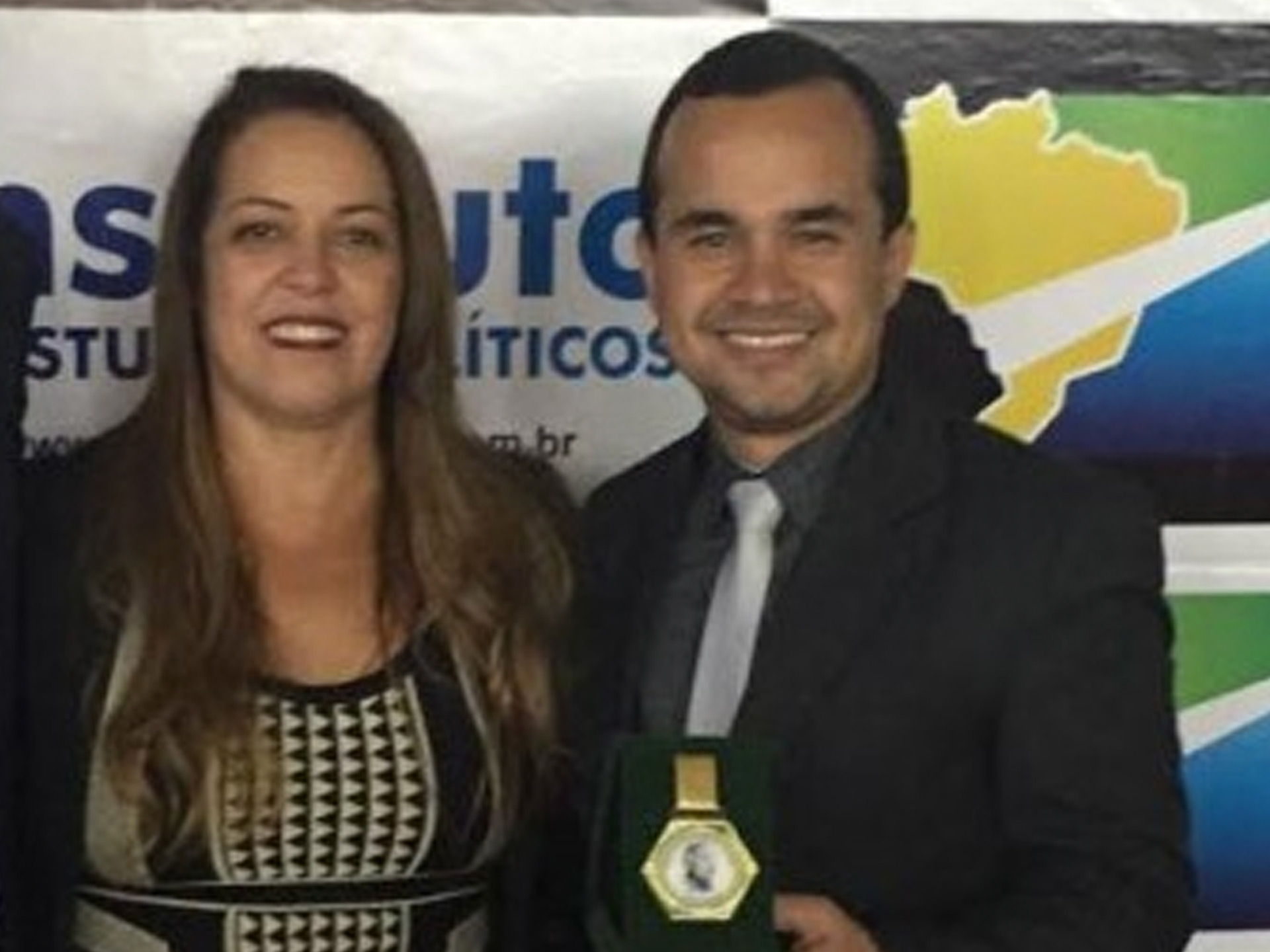 Leandro Morais recebe Medalha ‘Ulisses Guimarães Mérito Eleitoral’ por seu compromisso com o Legislativo Municipal