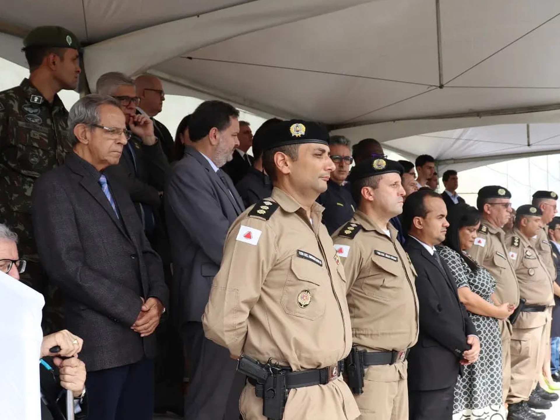 Presidente Leandro Morais Acompanha Transmissão de Cargo na Polícia Militar