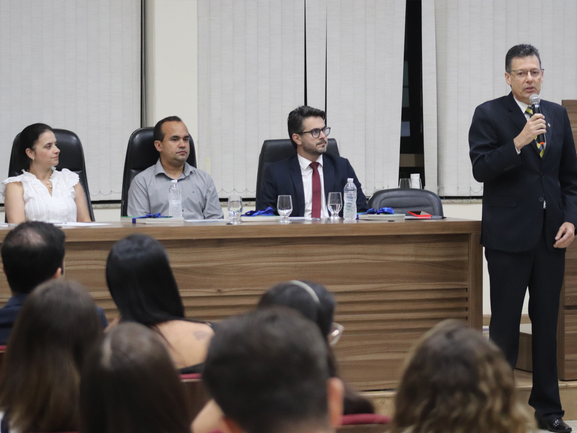 Vereador Leandro Morais Participa do Simpósio de Direito do Consumidor na Câmara Municipal